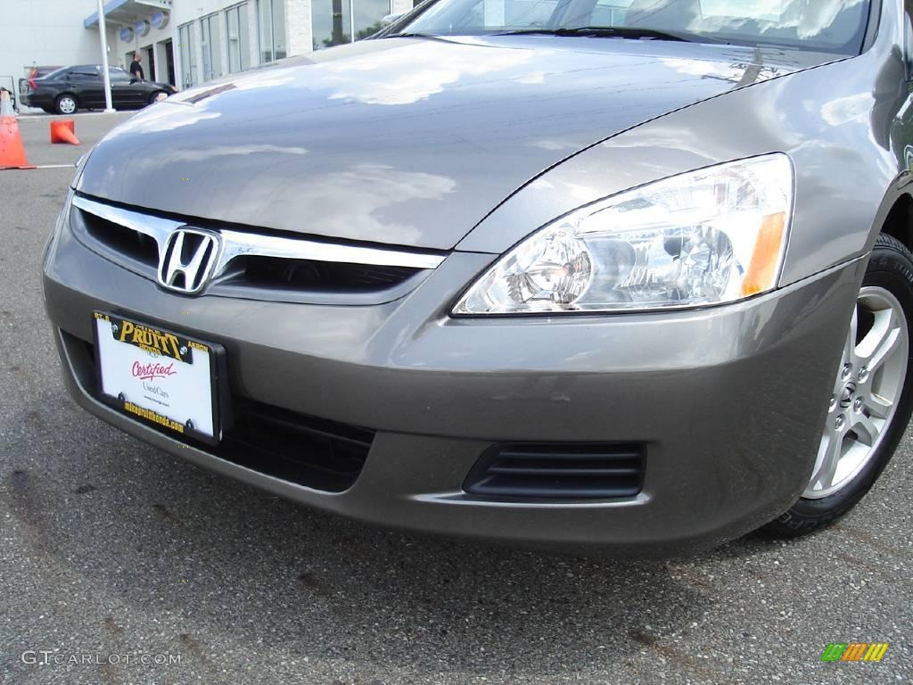2006 Accord EX-L Sedan - Carbon Bronze Pearl / Ivory photo #9