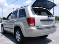 2009 Light Graystone Pearl Jeep Grand Cherokee Laredo  photo #13