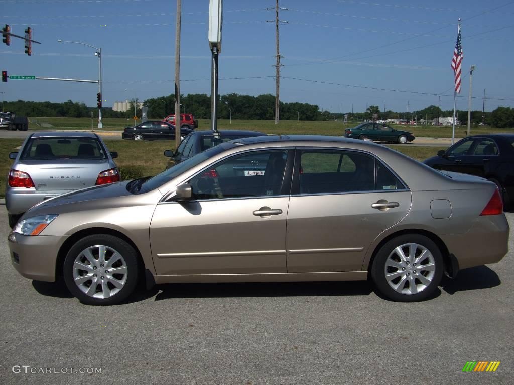 2006 Accord EX-L V6 Sedan - Desert Mist Metallic / Ivory photo #2