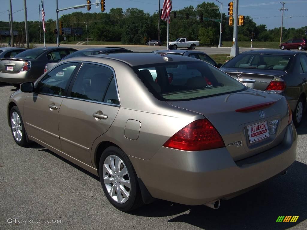 2006 Accord EX-L V6 Sedan - Desert Mist Metallic / Ivory photo #3