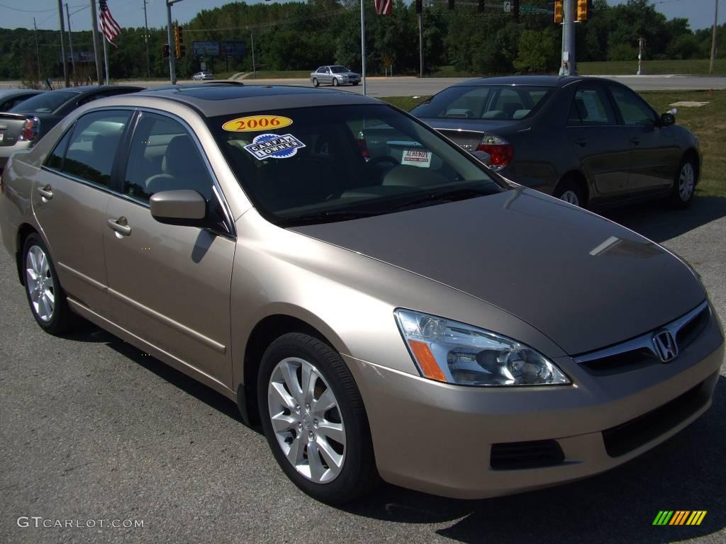 2006 Accord EX-L V6 Sedan - Desert Mist Metallic / Ivory photo #7