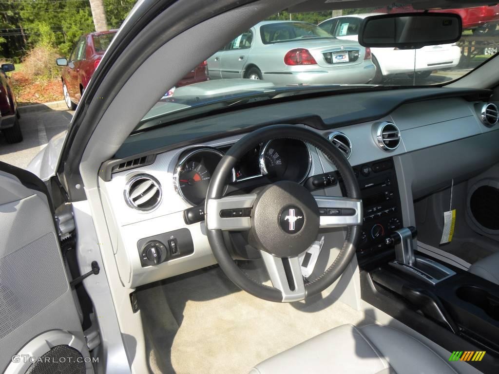 2007 Mustang GT Premium Coupe - Satin Silver Metallic / Light Graphite photo #3