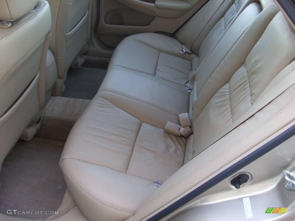 2006 Accord EX-L V6 Sedan - Desert Mist Metallic / Ivory photo #16