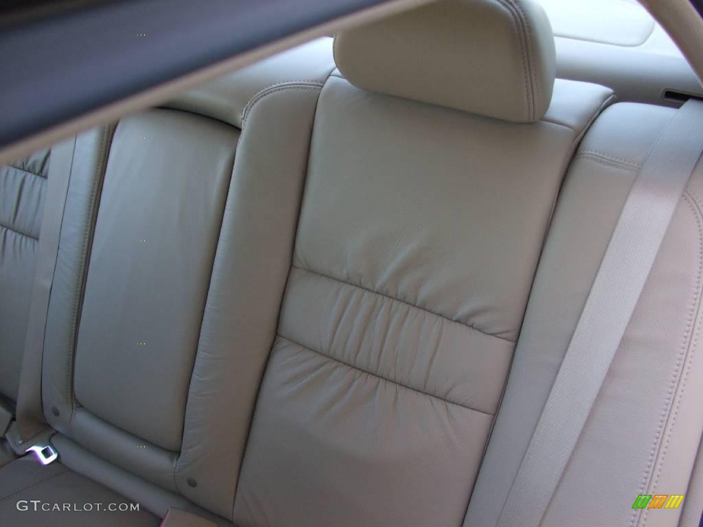 2006 Accord EX-L V6 Sedan - Desert Mist Metallic / Ivory photo #18
