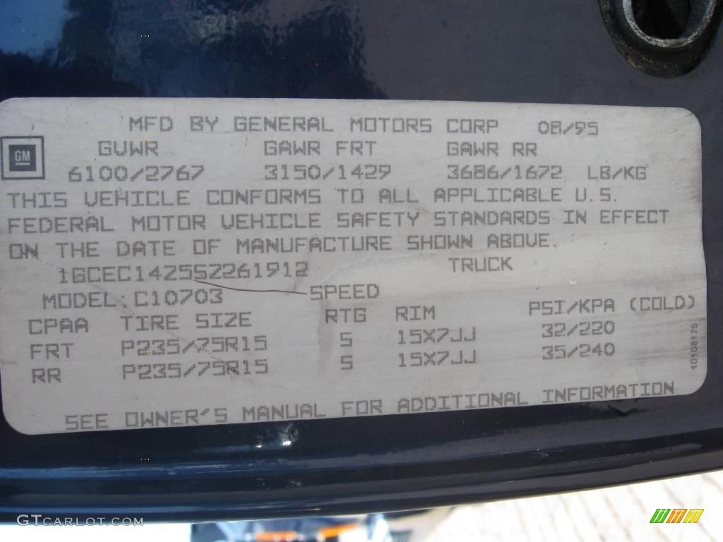 1995 C/K C1500 Regular Cab - Indigo Metallic / Beige photo #12