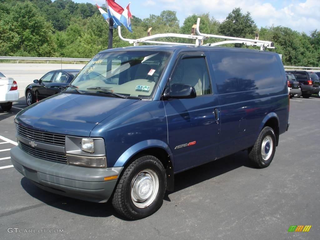 1999 Astro Commercial Van - Medium Cadet Blue Metallic / Neutral photo #15