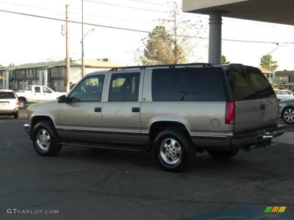 1999 Suburban K1500 LT 4x4 - Sunset Gold Metallic / Neutral photo #6