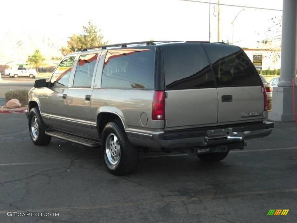 1999 Suburban K1500 LT 4x4 - Sunset Gold Metallic / Neutral photo #7