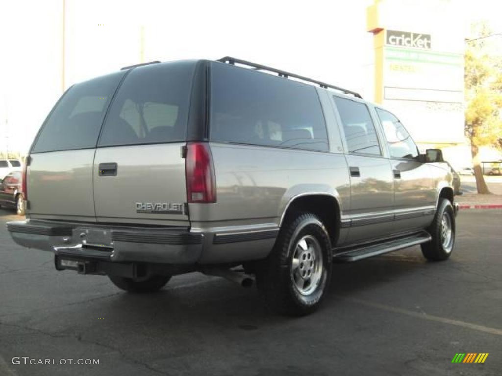 1999 Suburban K1500 LT 4x4 - Sunset Gold Metallic / Neutral photo #11