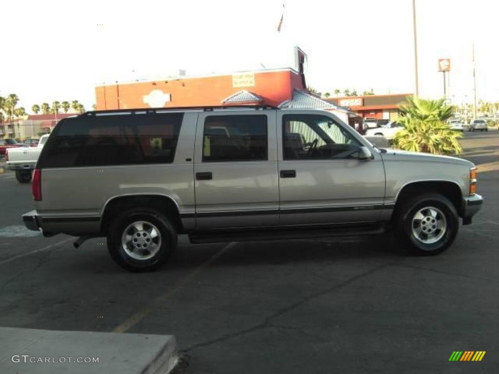 1999 Suburban K1500 LT 4x4 - Sunset Gold Metallic / Neutral photo #12