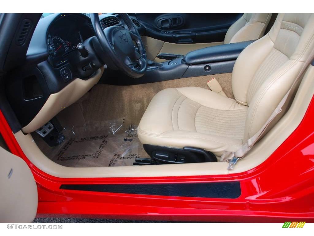 2001 Corvette Coupe - Torch Red / Light Oak photo #18