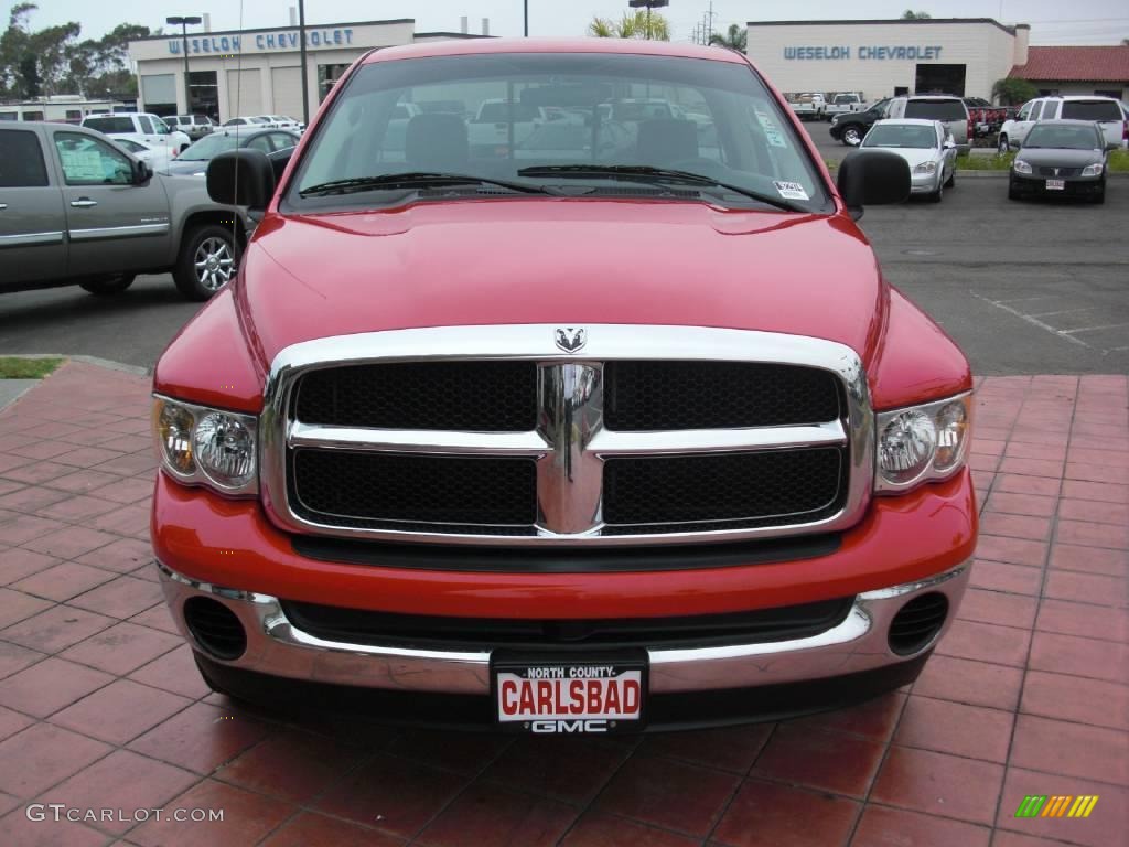 2005 Ram 1500 ST Regular Cab 4x4 - Flame Red / Dark Slate Gray photo #9