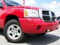 Flame Red - Dakota SLT Club Cab Photo No. 2
