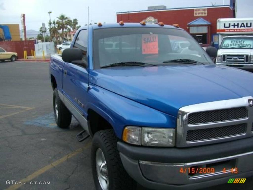 2000 Ram 1500 SLT Regular Cab 4x4 - Intense Blue Pearlcoat / Mist Gray photo #13