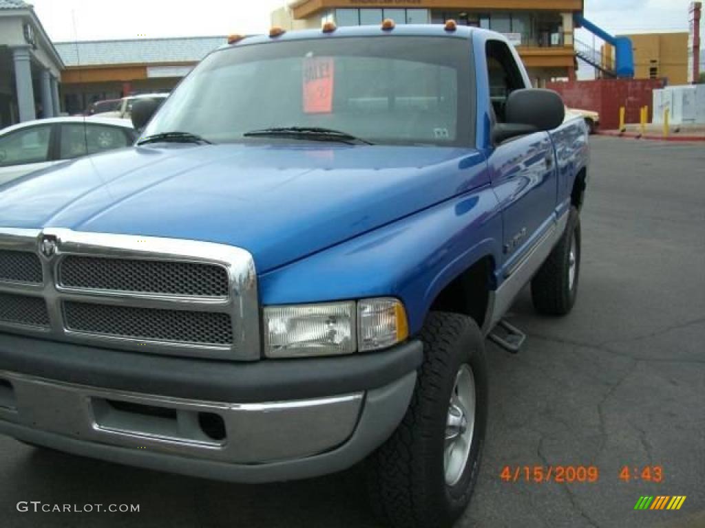 2000 Ram 1500 SLT Regular Cab 4x4 - Intense Blue Pearlcoat / Mist Gray photo #15