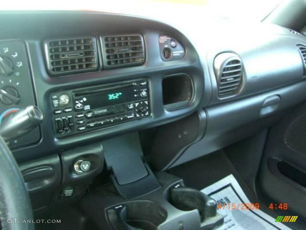 2000 Ram 1500 SLT Regular Cab 4x4 - Intense Blue Pearlcoat / Mist Gray photo #37