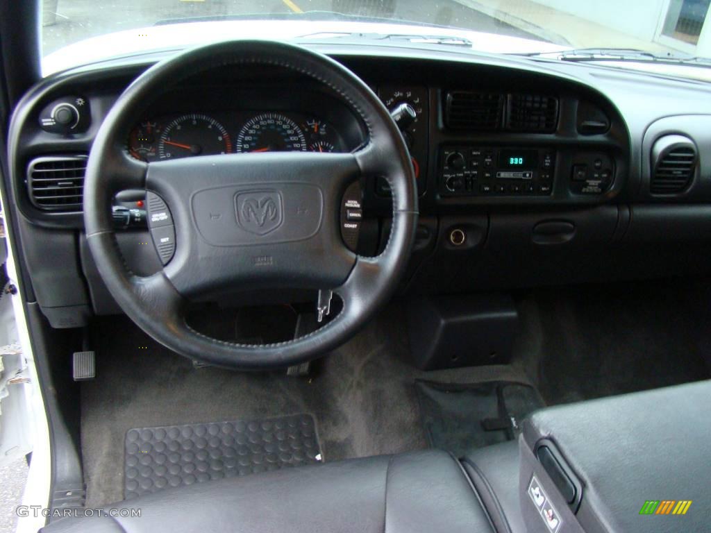 1998 Ram 1500 Laramie SLT Extended Cab - Bright White / Black photo #14