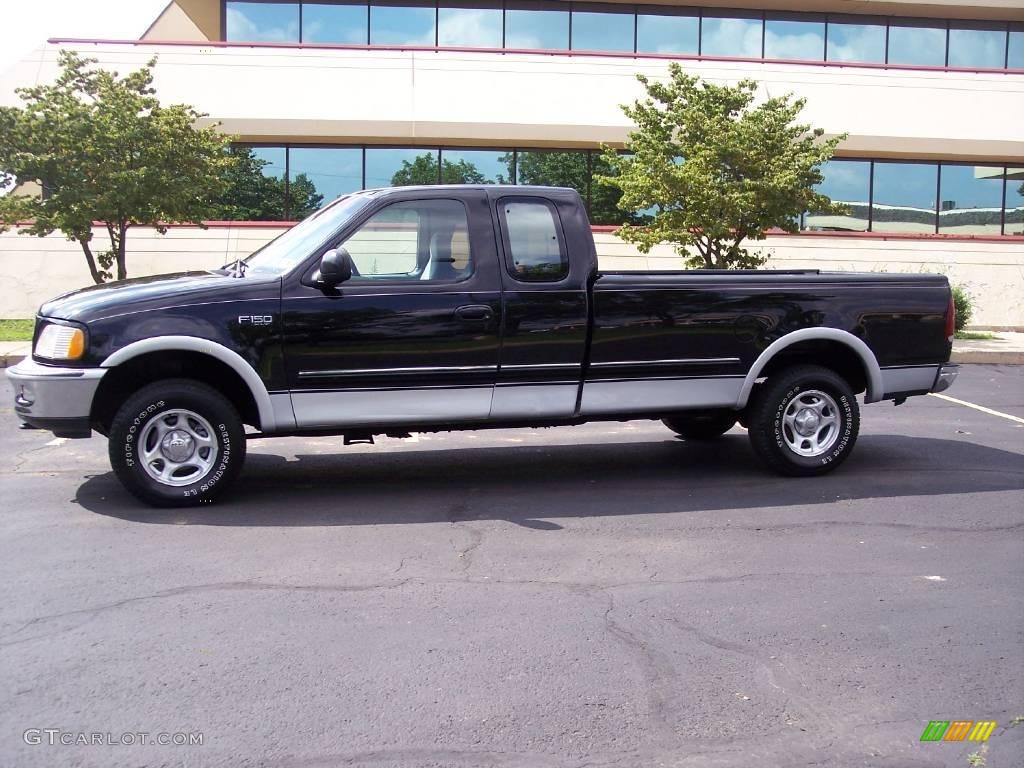 1997 F150 XLT Extended Cab 4x4 - Black / Medium Graphite photo #5