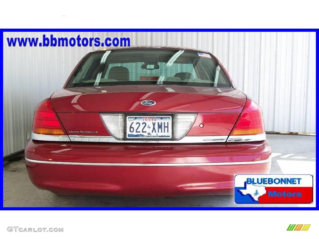 2003 Crown Victoria LX - Matador Red Metallic / Light Flint photo #4