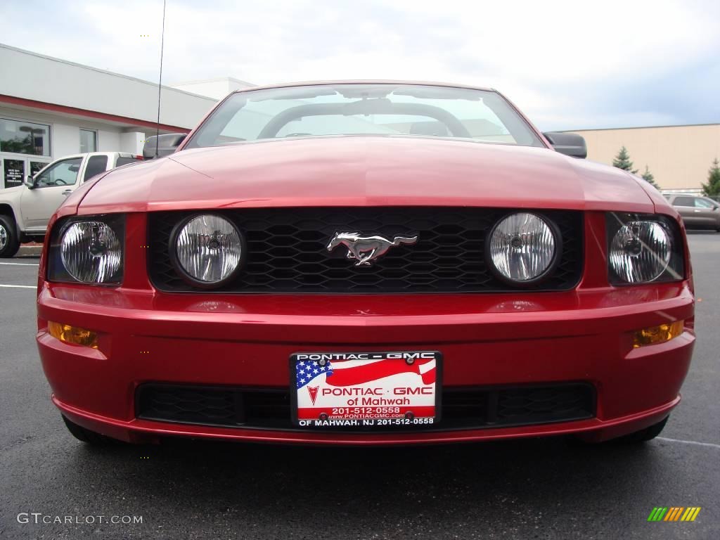 2006 Mustang GT Premium Convertible - Redfire Metallic / Dark Charcoal photo #2