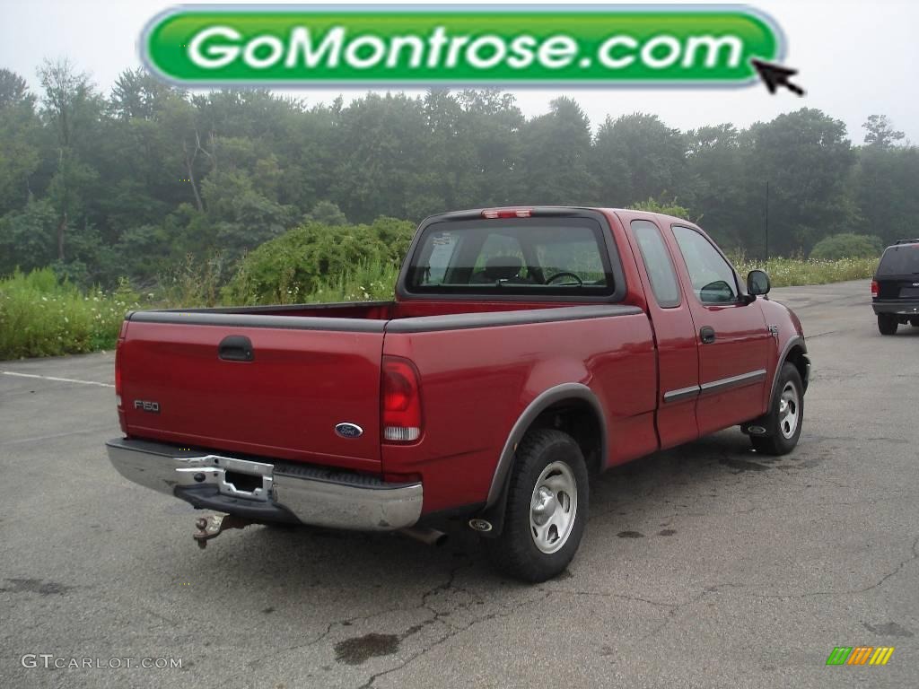2002 F150 XL SuperCab - Toreador Red Metallic / Medium Graphite photo #3