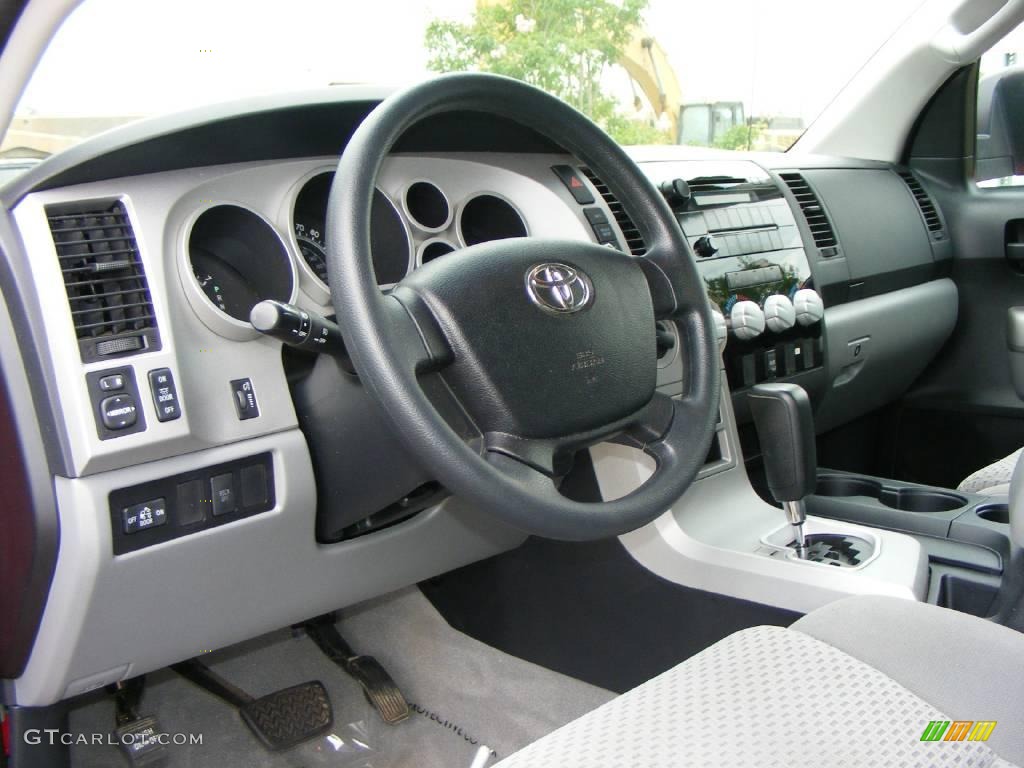 2007 Tundra SR5 TRD Double Cab 4x4 - Radiant Red / Graphite Gray photo #5