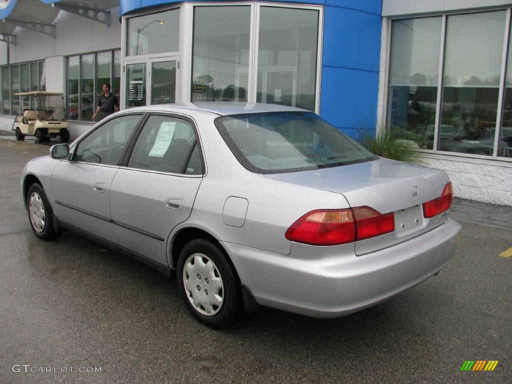 1999 Accord LX Sedan - Satin Silver Metallic / Lapis Blue photo #4