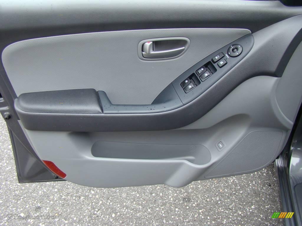 2009 Elantra SE Sedan - Carbon Gray / Gray photo #7
