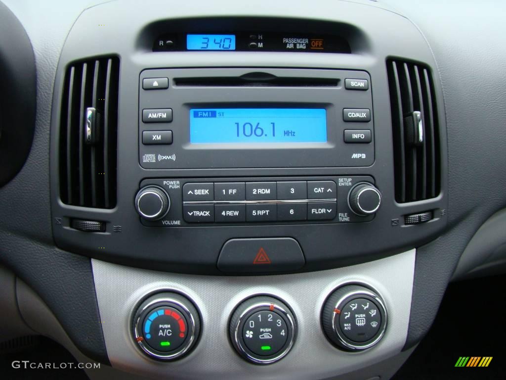 2009 Elantra SE Sedan - Carbon Gray / Gray photo #11