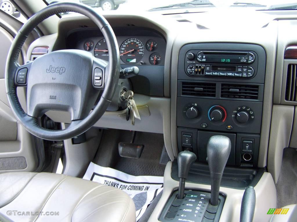 2000 Grand Cherokee Laredo 4x4 - Taupe Frost Metallic / Agate photo #14