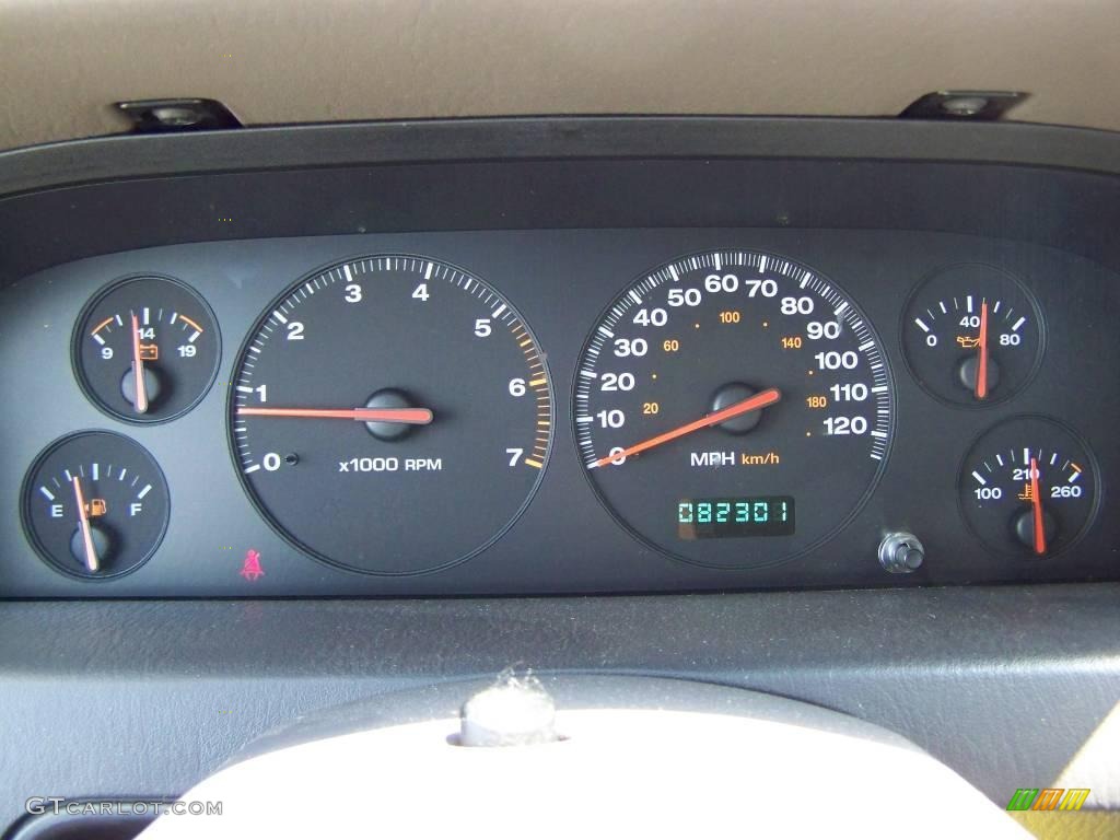 2000 Grand Cherokee Laredo 4x4 - Taupe Frost Metallic / Agate photo #16