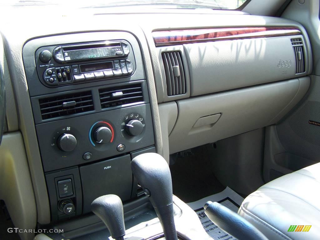 2000 Grand Cherokee Laredo 4x4 - Taupe Frost Metallic / Agate photo #18