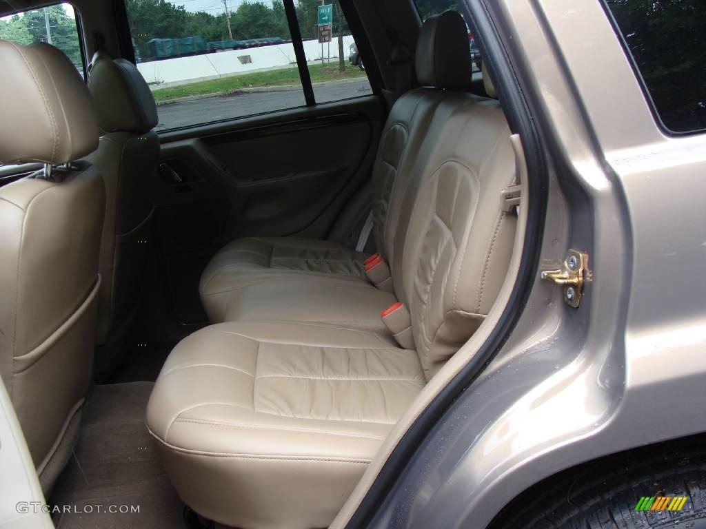 2001 Grand Cherokee Limited 4x4 - Woodland Brown Satin Glow / Sandstone photo #8