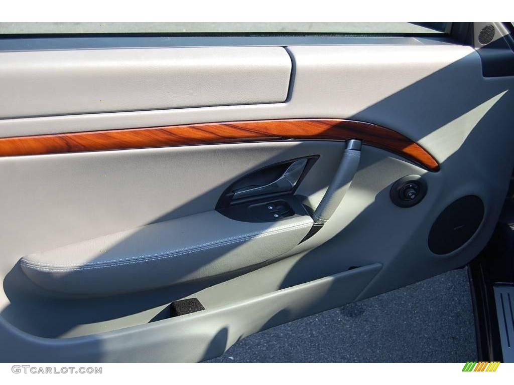 2009 Maserati GranTurismo Standard GranTurismo Model Grigio Medio Door Panel Photo #15994775