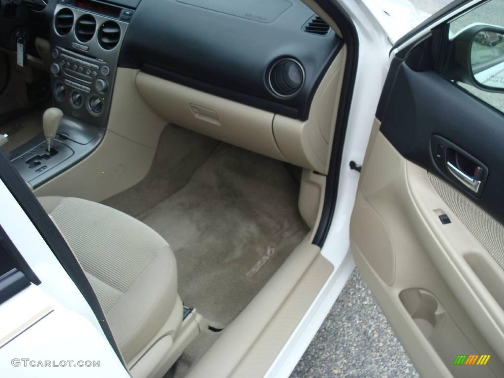 2005 MAZDA6 i Sedan - Performance White / Beige photo #16