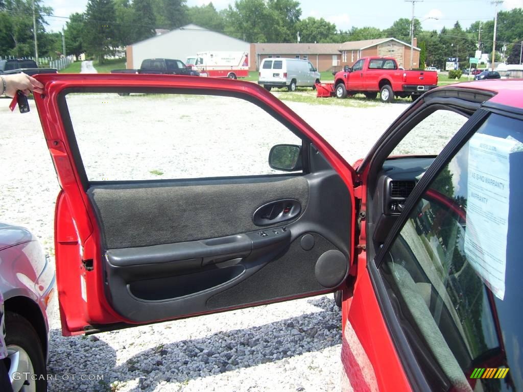 1997 Cutlass Supreme SL Coupe - Bright Red / Graphite photo #9