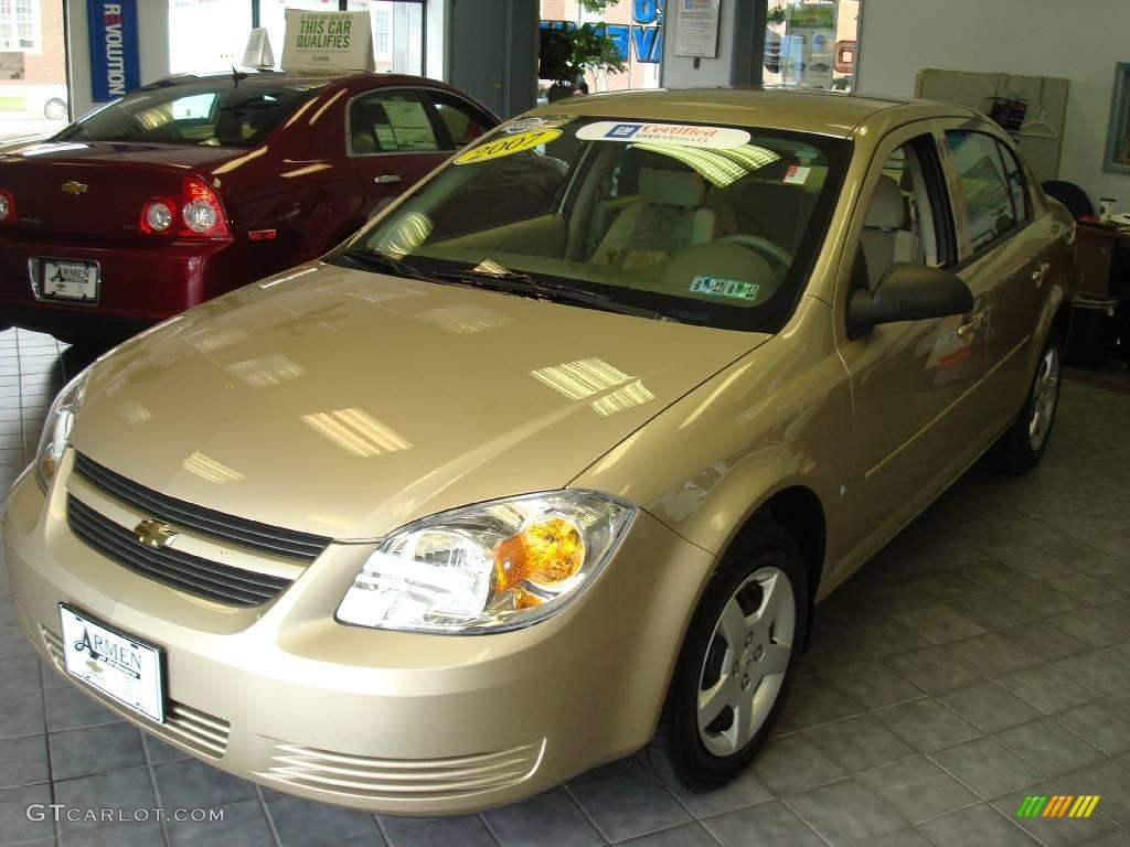 Sandstone Metallic Chevrolet Cobalt