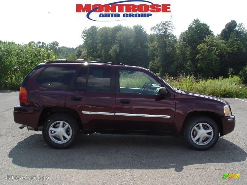 2007 Envoy SLT 4x4 - Cranberry Red Metallic / Light Gray photo #1