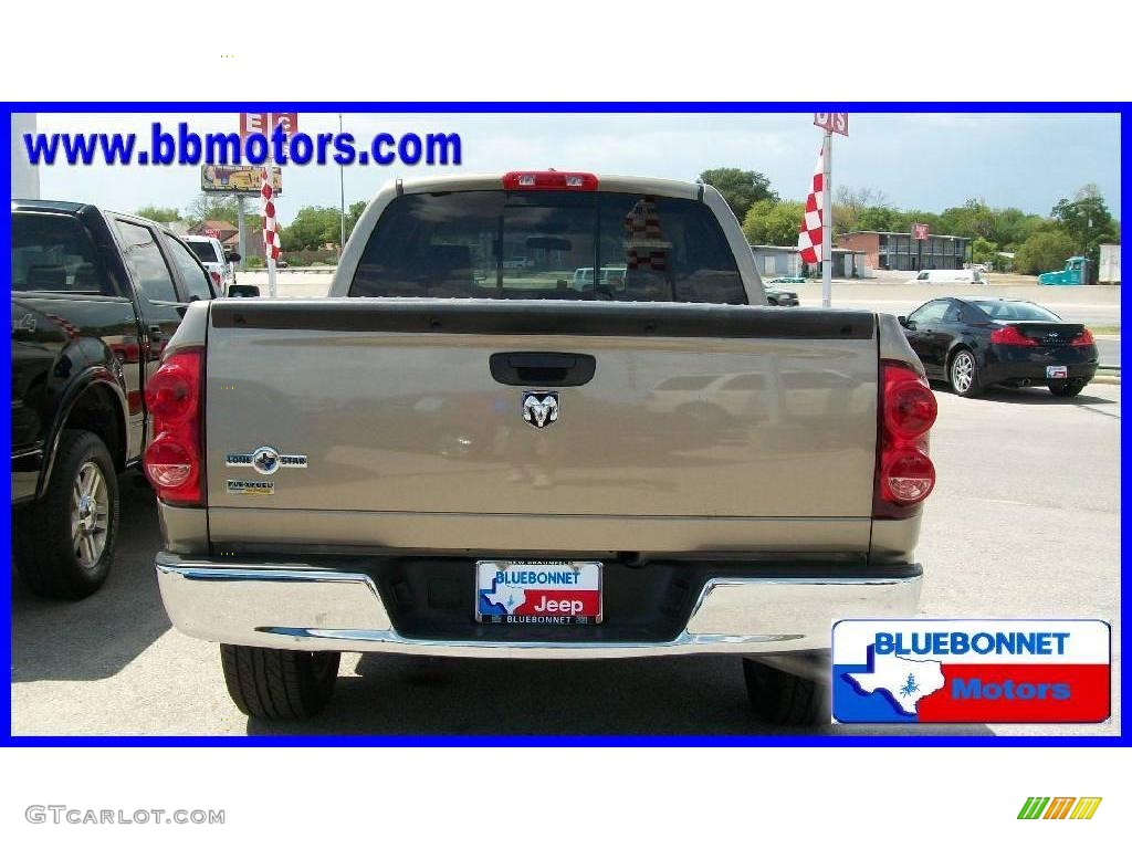 2008 Ram 1500 Lone Star Edition Quad Cab - Light Khaki Metallic / Khaki photo #5