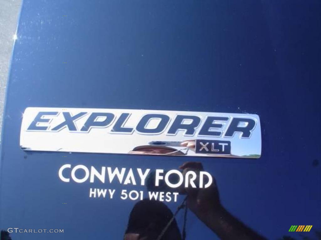 2008 Explorer XLT - Black / Black/Camel photo #13