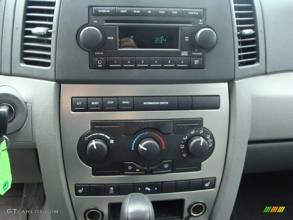 2006 Grand Cherokee Laredo 4x4 - Bright Silver Metallic / Medium Slate Gray photo #13