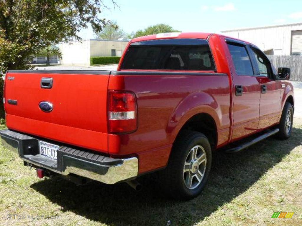 2006 F150 XLT SuperCrew - Bright Red / Medium/Dark Flint photo #6