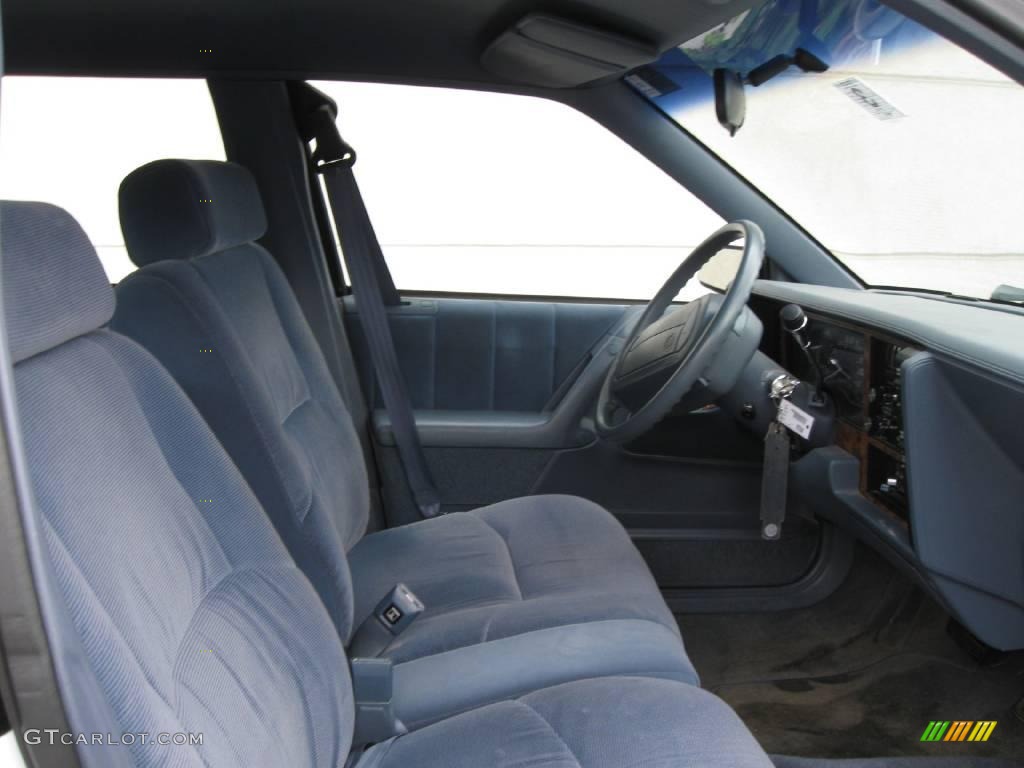 1995 Century Special Sedan - Bright White / Blue photo #6