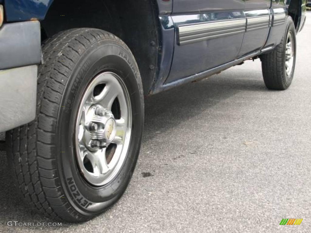 2002 Silverado 1500 LS Extended Cab 4x4 - Indigo Blue Metallic / Graphite Gray photo #6