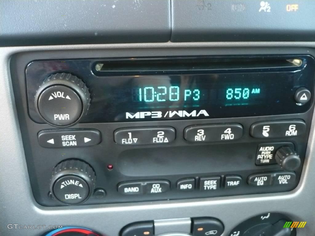 2008 Colorado LS Regular Cab - Victory Red / Medium Pewter photo #20