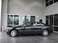 Brilliant Black - 300 C HEMI Photo No. 6