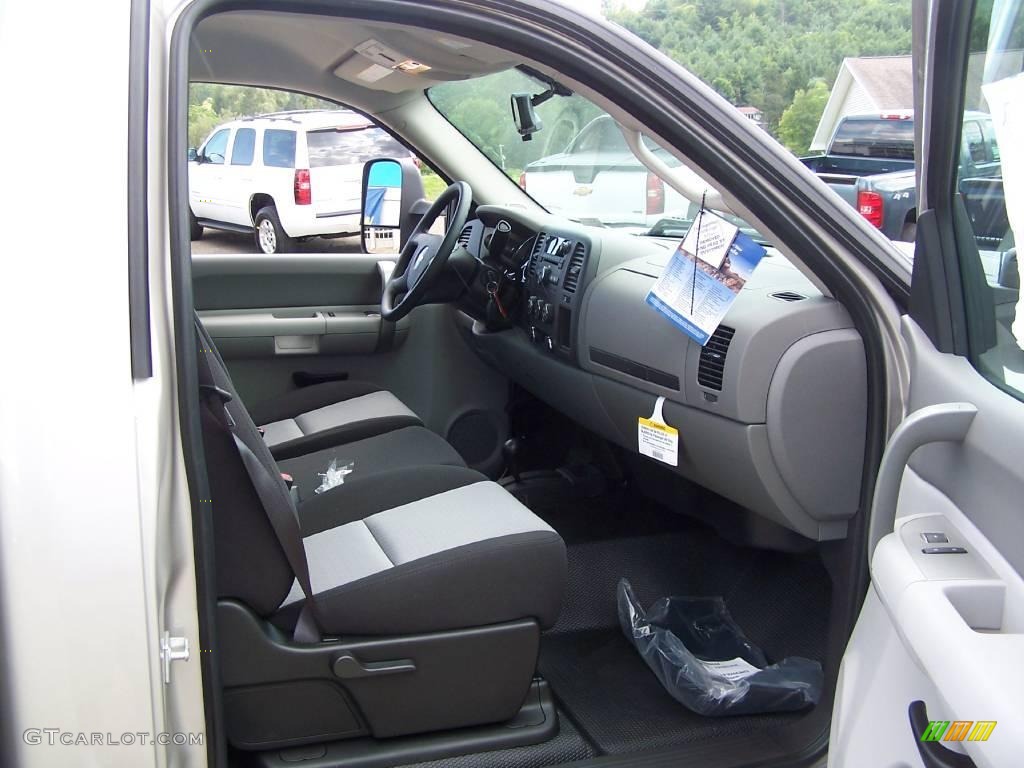 2009 Silverado 3500HD Work Truck Regular Cab 4x4 - Silver Birch Metallic / Dark Titanium photo #18