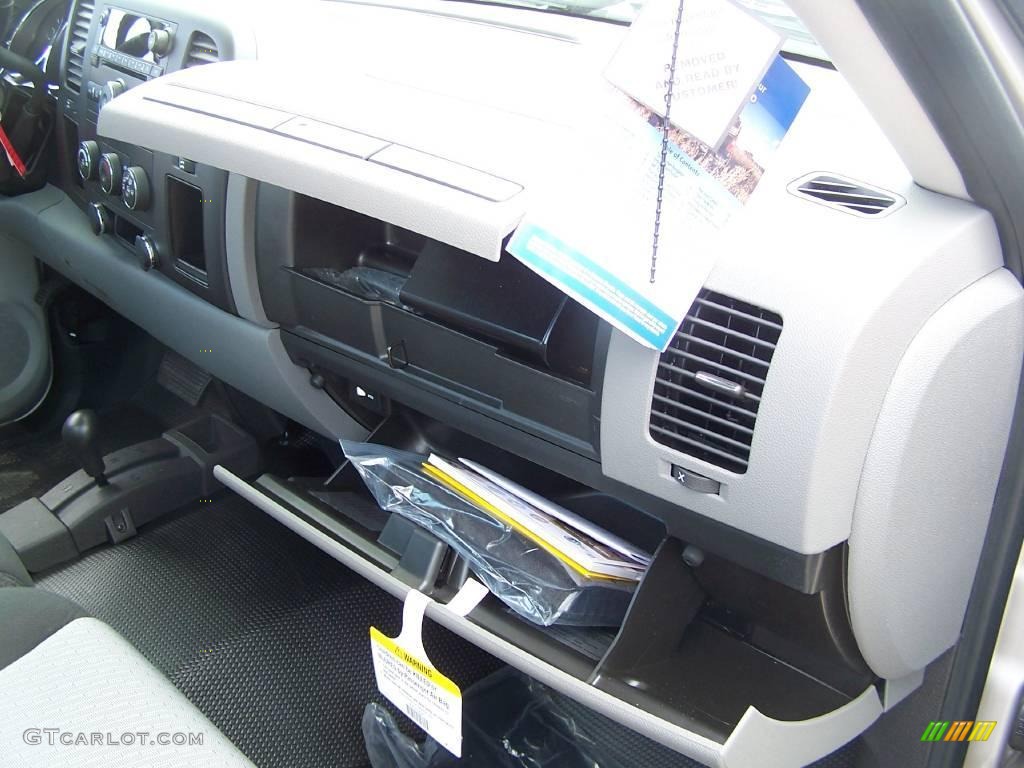 2009 Silverado 3500HD Work Truck Regular Cab 4x4 - Silver Birch Metallic / Dark Titanium photo #20