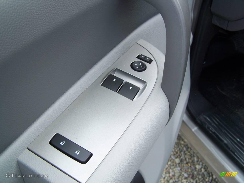 2009 Silverado 3500HD Work Truck Regular Cab 4x4 - Silver Birch Metallic / Dark Titanium photo #23