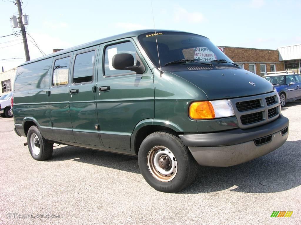 2002 Ram Van 1500 Cargo - Hunter Green Metallic / Dark Slate Gray photo #1